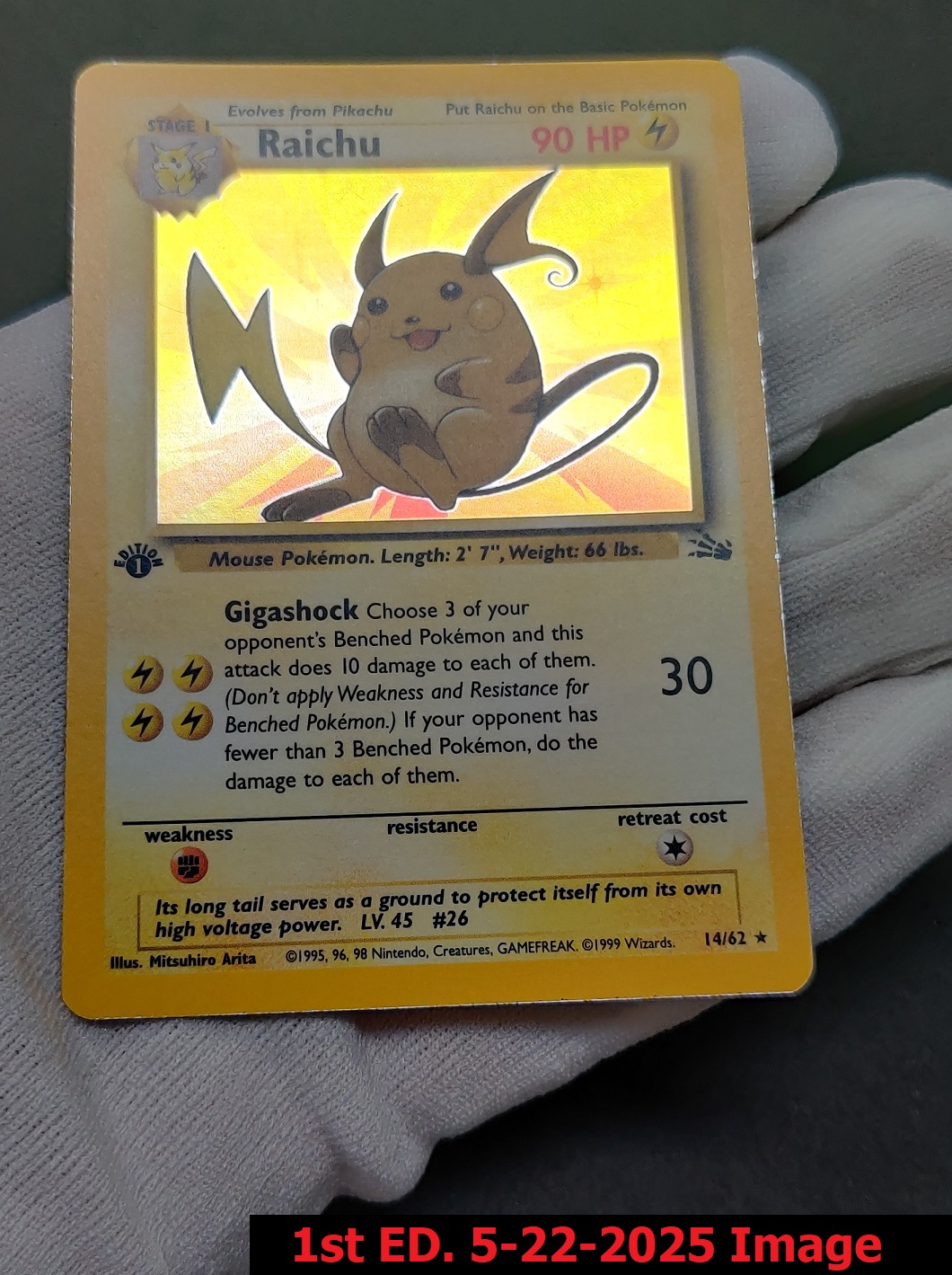 Raichu - 14/62 - Holo Rare - 1st Edition